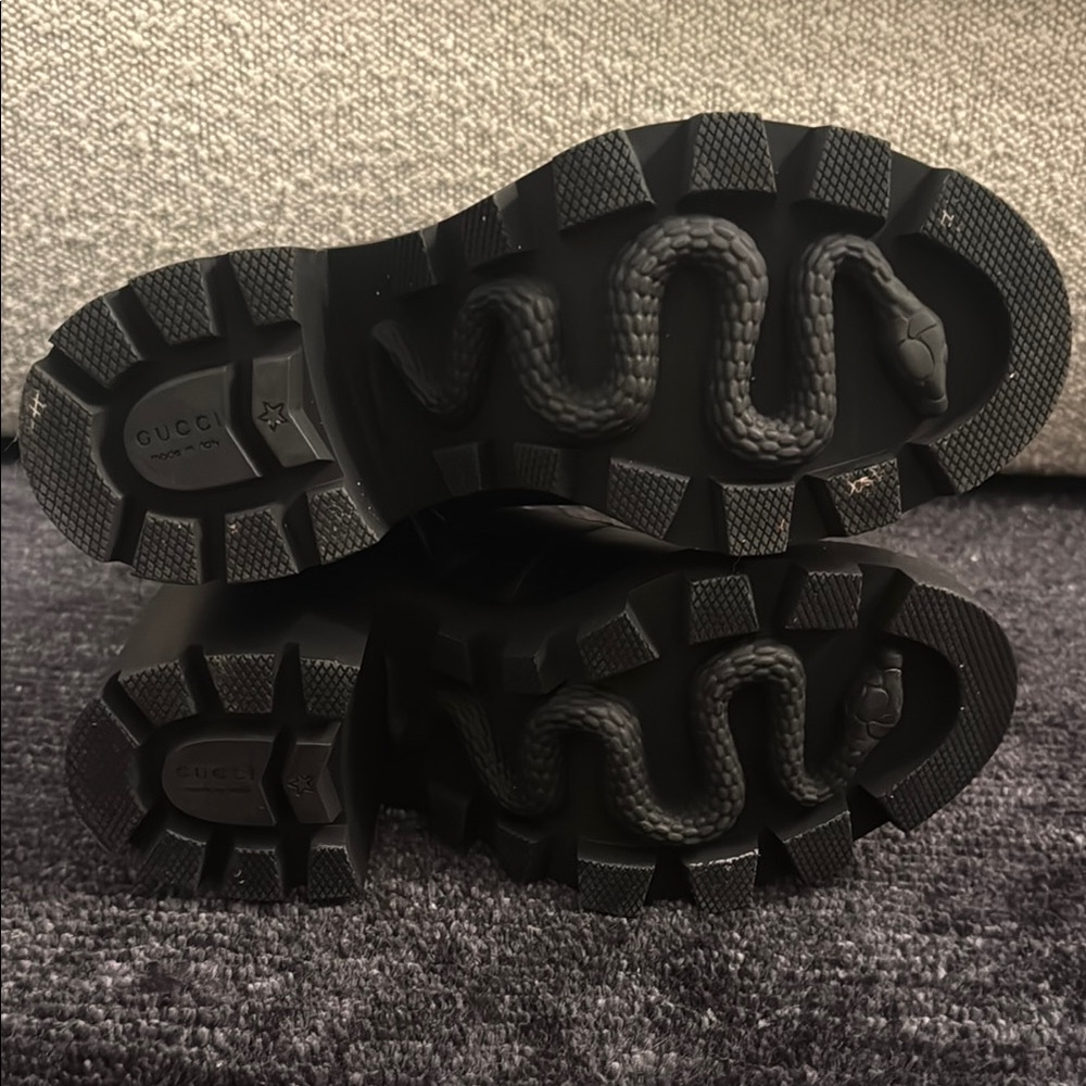 Gucci GG Supreme Leather Combat Boots - Picture 6 of 8